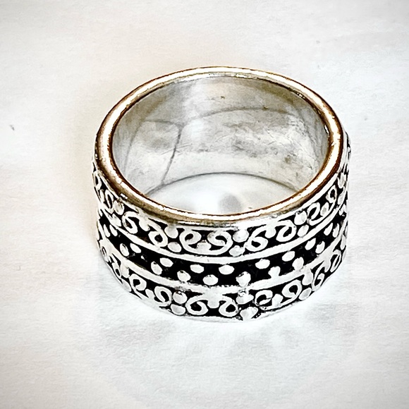 Sterling Silver Arrow Ring! 7 - Picture 3 of 10